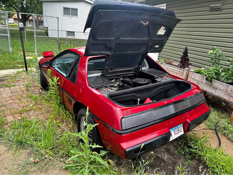 1984 Pontiac fiero