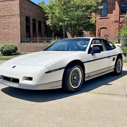 1986 Pontiac fiero