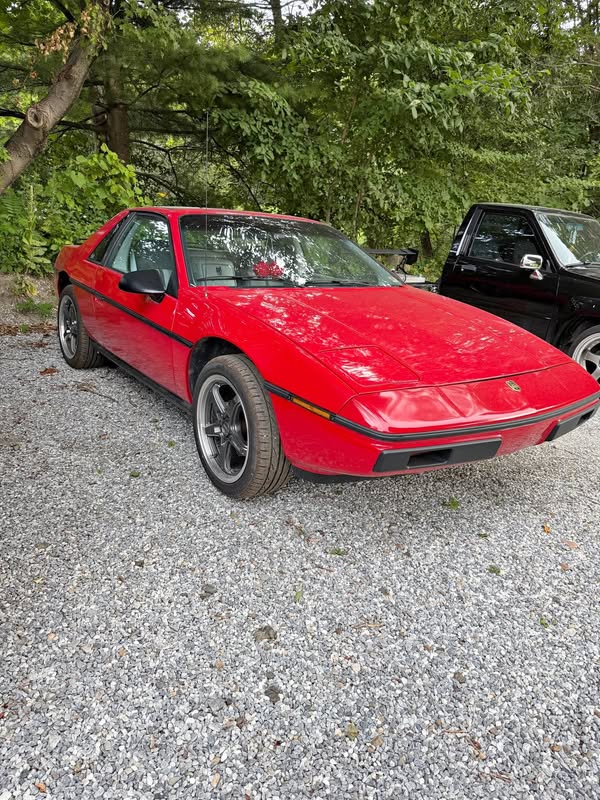 1984 Pontiac fiero - Se