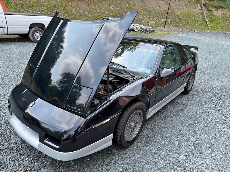 1986 Pontiac fiero GT