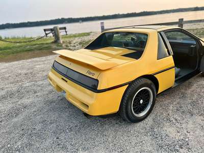 1988 Pontiac Fiero