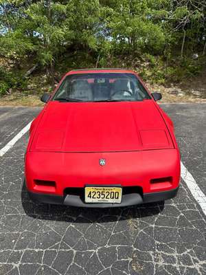 1986 Pontiac Fiero SE