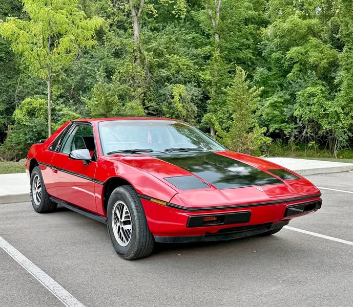 1984 Pontiac Fiero