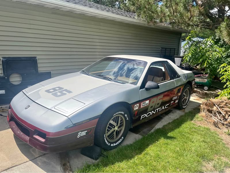 1985 Pontiac Fiero