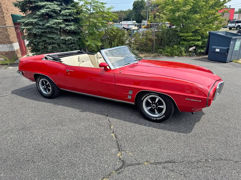 1969 Pontiac Firebird Convertible restomod LT1 engine 4L60 transmission w\/ coil over suspension