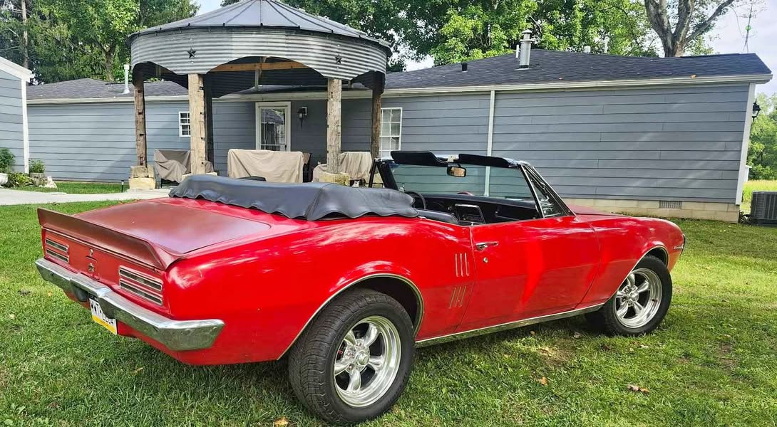 1967 Pontiac Firebird - Convertible 2D