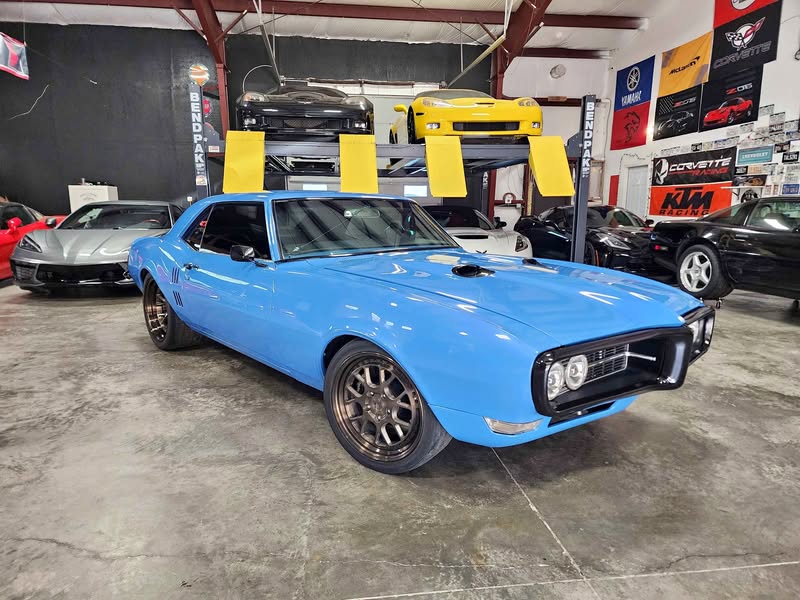 1968 Pontiac Firebird - Coupe