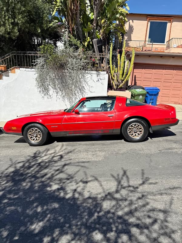 1979 Pontiac Firebird - Formula Coupe 2D