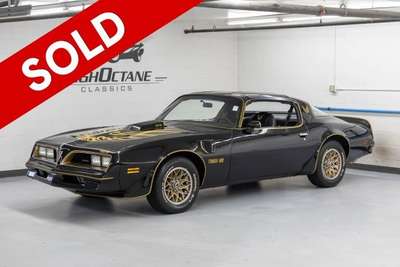 1977 Pontiac Firebird Trans Am Y82 SE