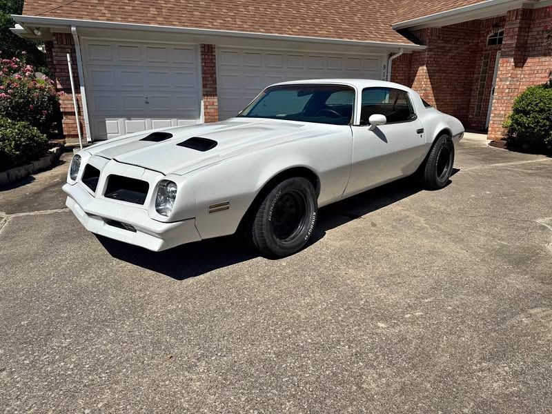 1976 Pontiac Firebird - Formula Coupe 2D
