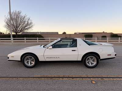 1990 Pontiac Firebird BASE
