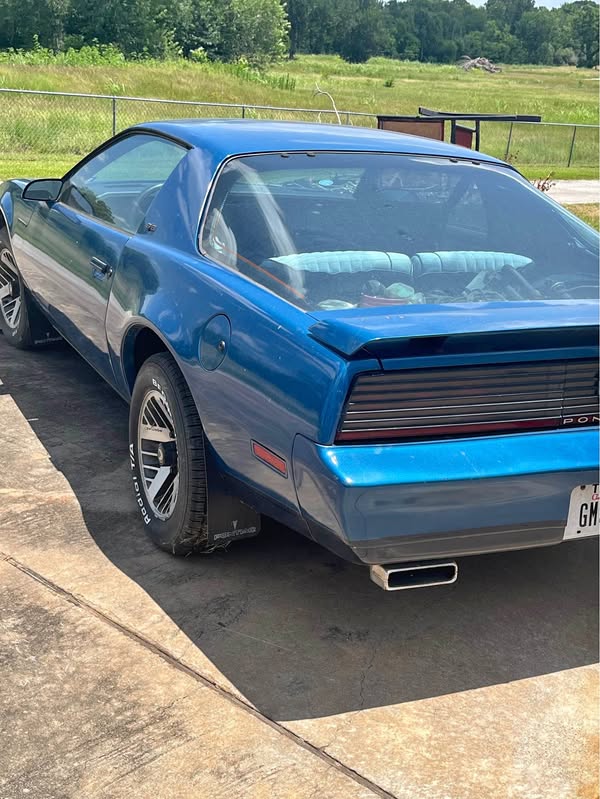 1984 Pontiac Firebird - Coupe 2D