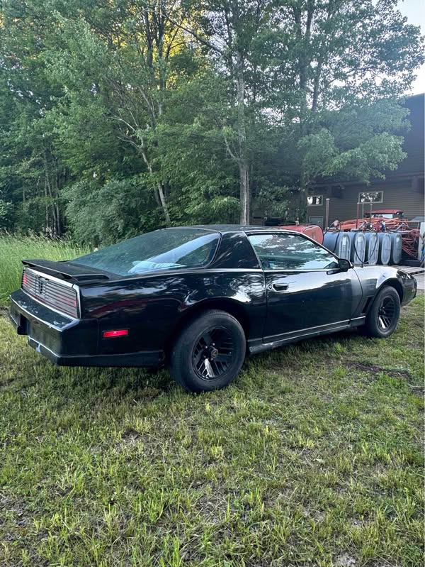 1984 Pontiac Firebird - Trans Am Coupe 2D