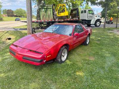 1988 Pontiac Firebird - Formula Coupe 2D
