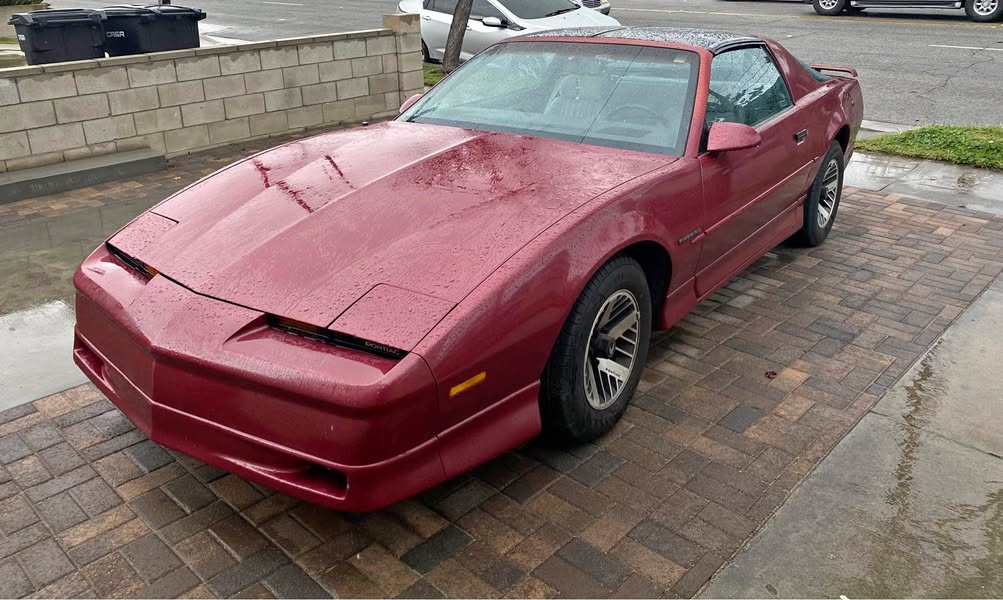 1990 Pontiac Firebird - Coupe 2D
