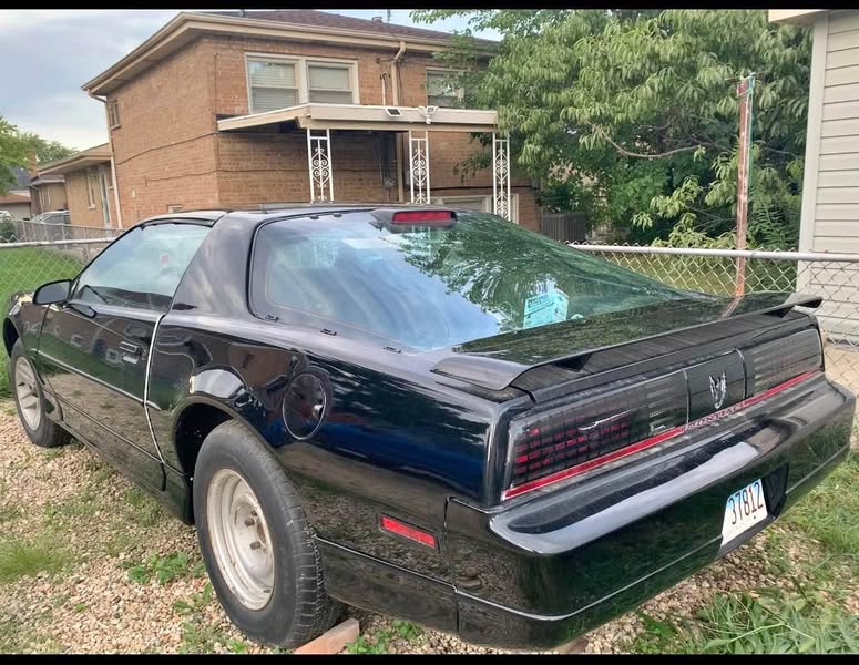 1986 Pontiac Firebird - Trans Am Hatchback 2D