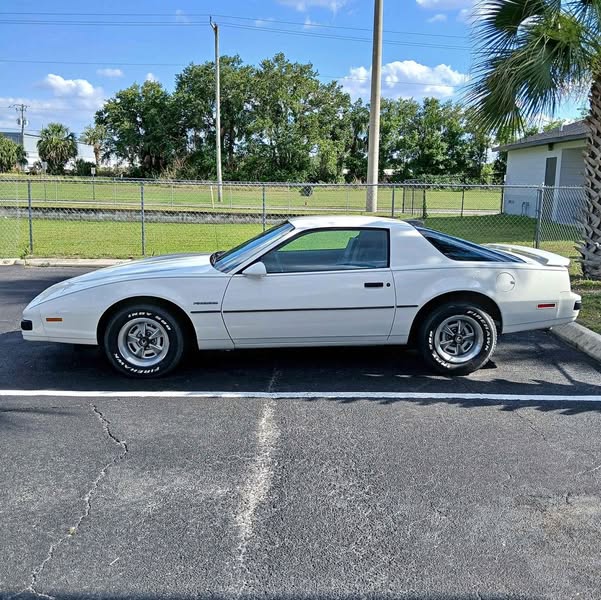 1986 Pontiac Firebird