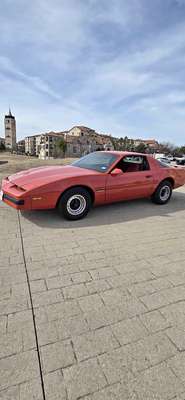 1985 Pontiac Firebird Coupe 2D