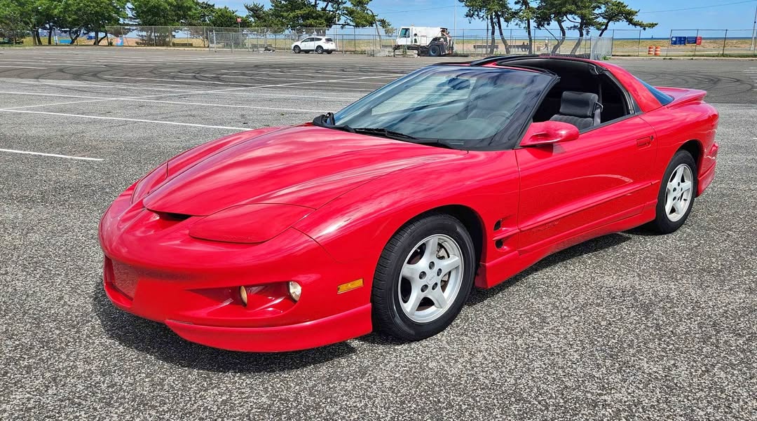 1999 Pontiac Firebird - Coupe 2D