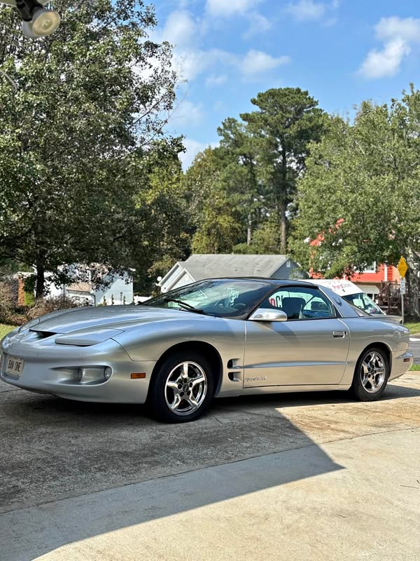 1999 Pontiac Firebird - Formula Coupe 2D