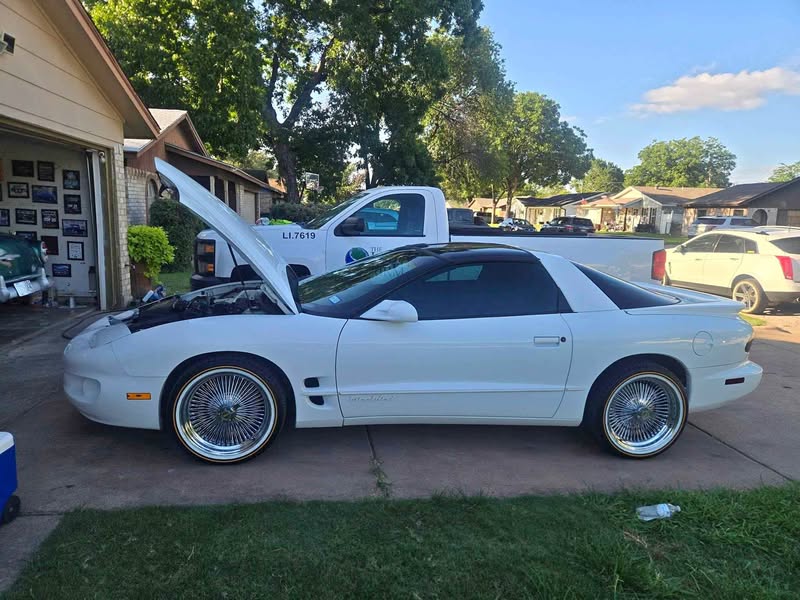 2002 Pontiac Firebird - Coupe 2D