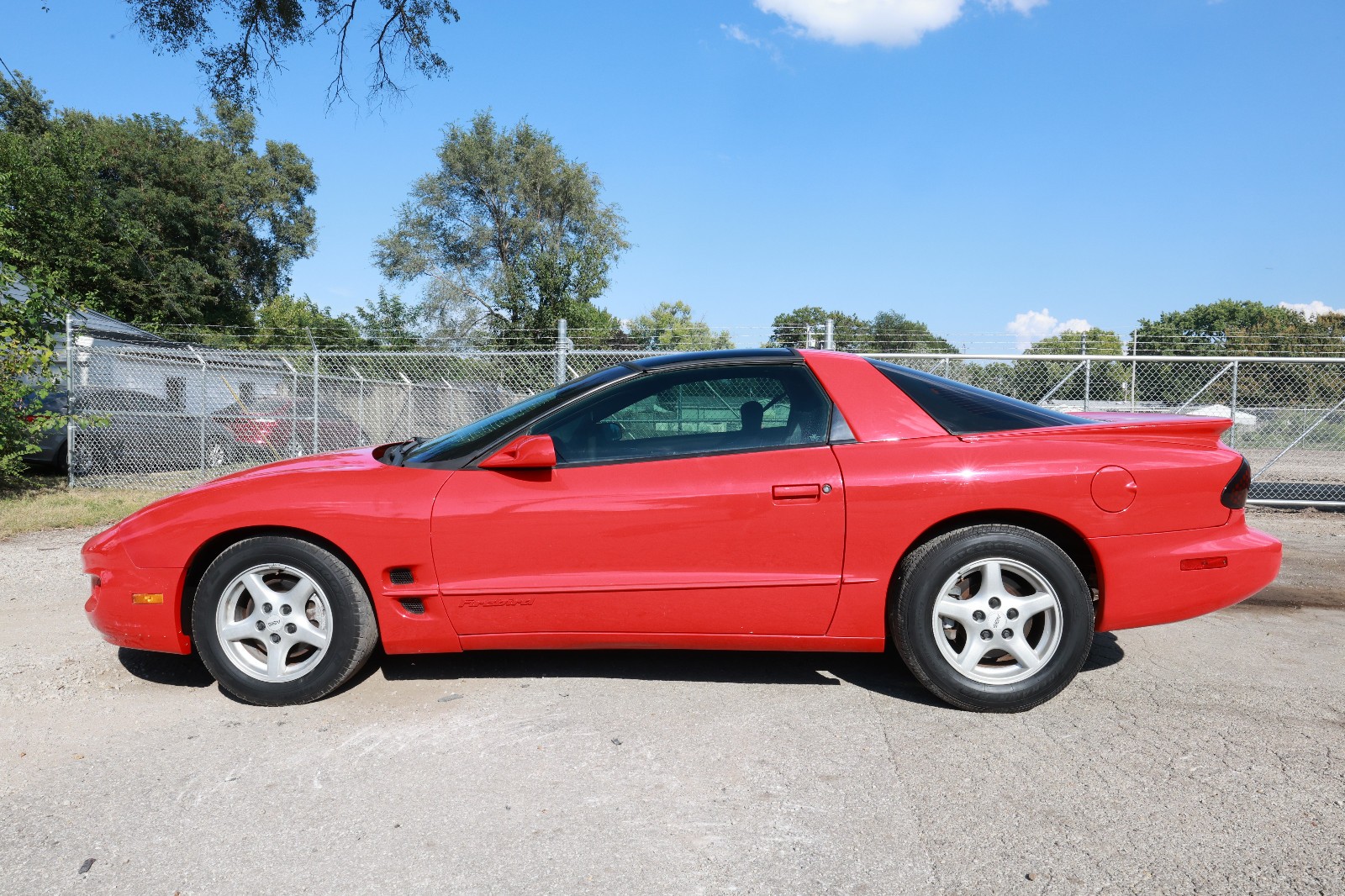 1999 Pontiac Firebird Firebird V6 T-Top
