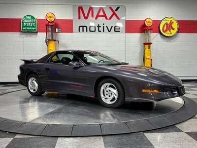 1993 Pontiac Firebird Trans Am Hatchback 2D