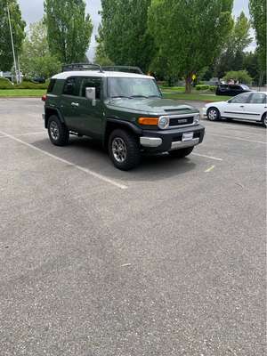 2013 Toyota FJ Cruiser - Sport Utility 2D