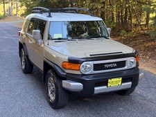 2012 Toyota FJ Cruiser Base 4x4 4dr SUV 5A