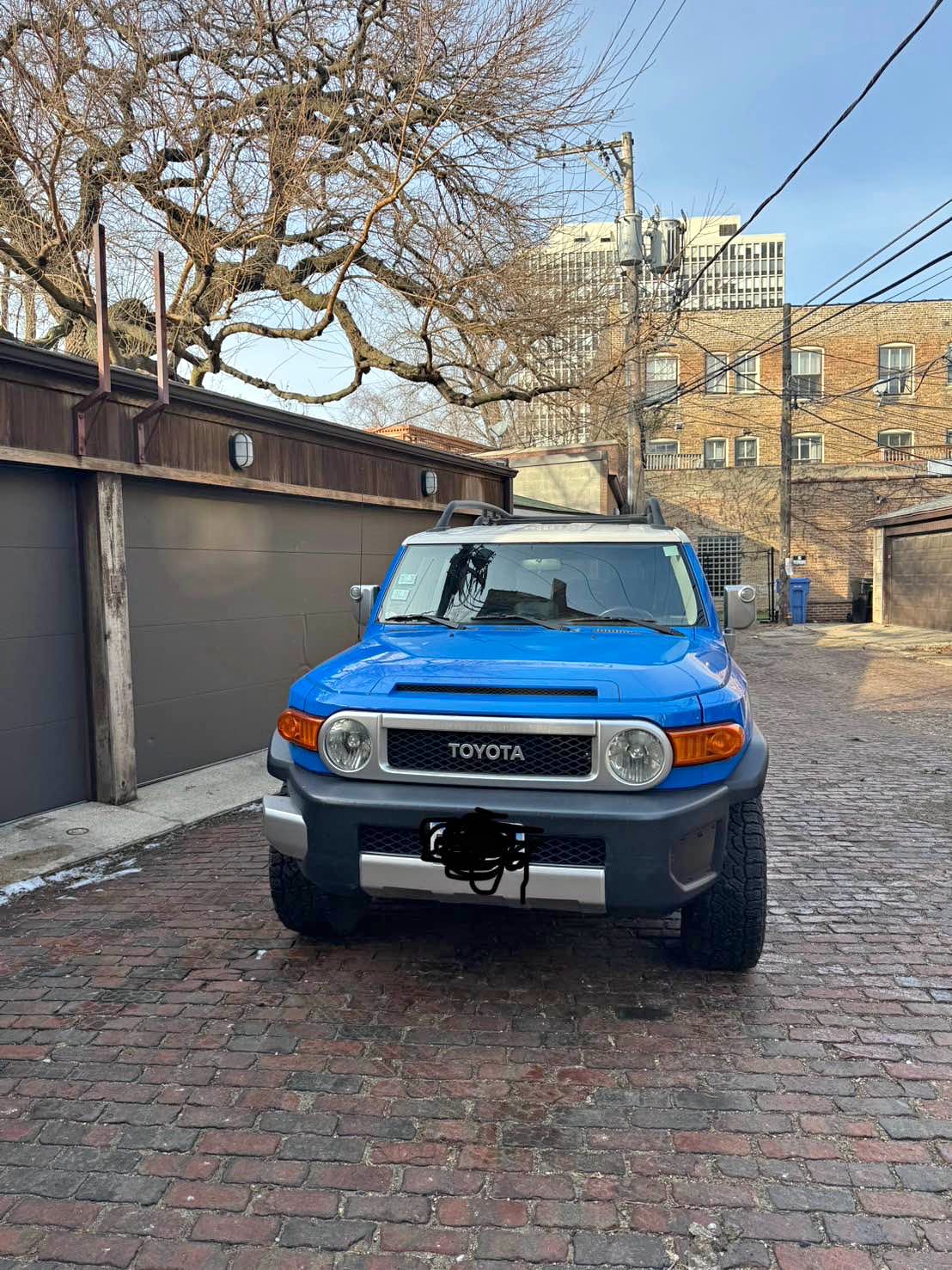 2007 Toyota FJ Cruiser - Sport Utility 2D