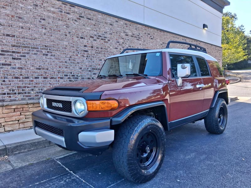 2008 Toyota FJ Cruiser - Sport Utility 2D