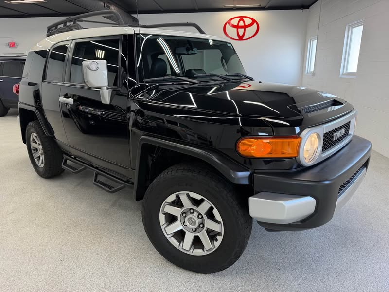 2014 Toyota FJ Cruiser - Sport Utility 2D