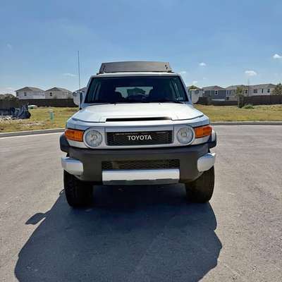 2007 Toyota FJ Cruiser - Sport Utility 2D