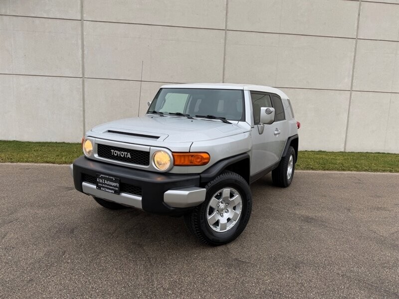 2007 Toyota FJ Cruiser 4dr SUV