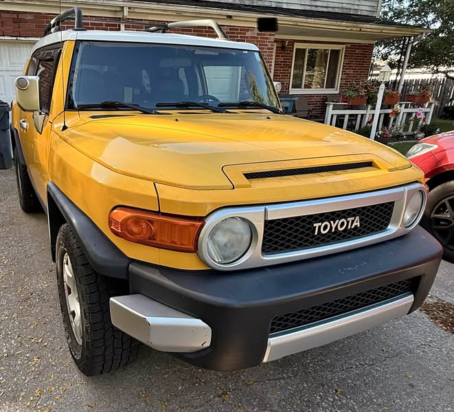 2007 Toyota FJ Cruiser - Sport Utility 2D