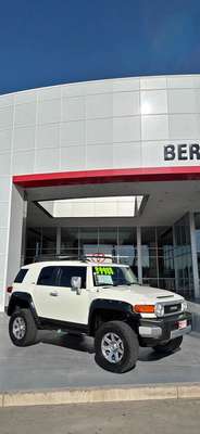 2014 Toyota FJ Cruiser - Sport Utility 2D