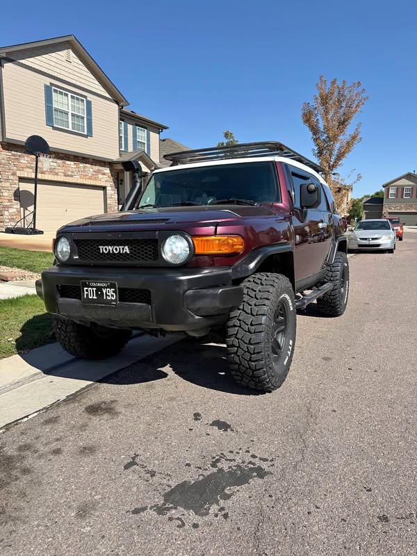 2007 Toyota FJ Cruiser - Sport Utility 2D
