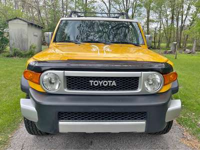 2007 Toyota FJ Cruiser - Sport Utility 2D