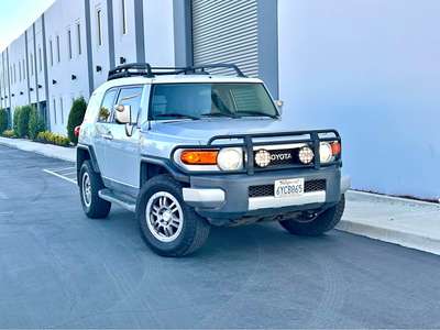 2008 Toyota FJ Cruiser - W\/Rear Doors