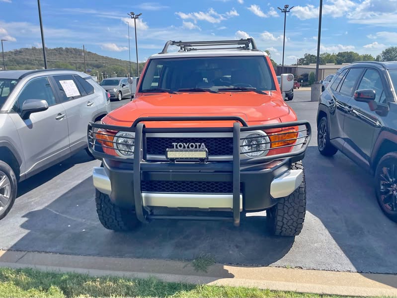 2014 Toyota FJ Cruiser - Sport Utility 2D