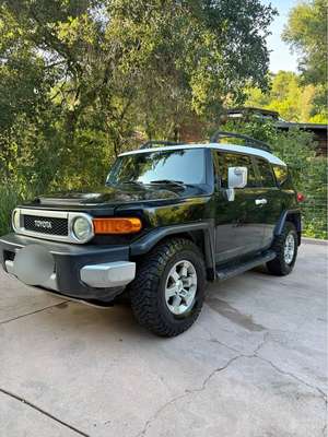 2007 Toyota FJ Cruiser - Sport Utility 2D