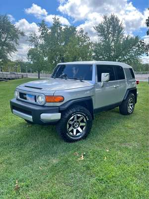 2007 Toyota FJ Cruiser - Sport Utility 2D