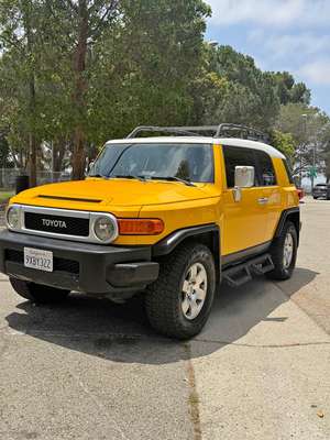 2007 Toyota FJ Cruiser - Sport Utility 2D