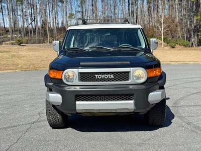 2007 Toyota FJ Cruiser - Sport Utility 2D