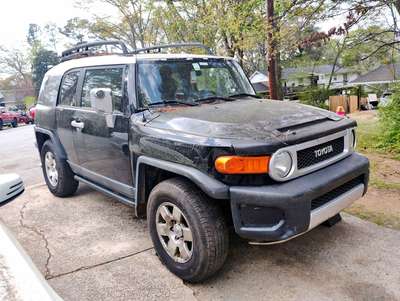 2007 Toyota FJ Cruiser - Sport Utility 2D