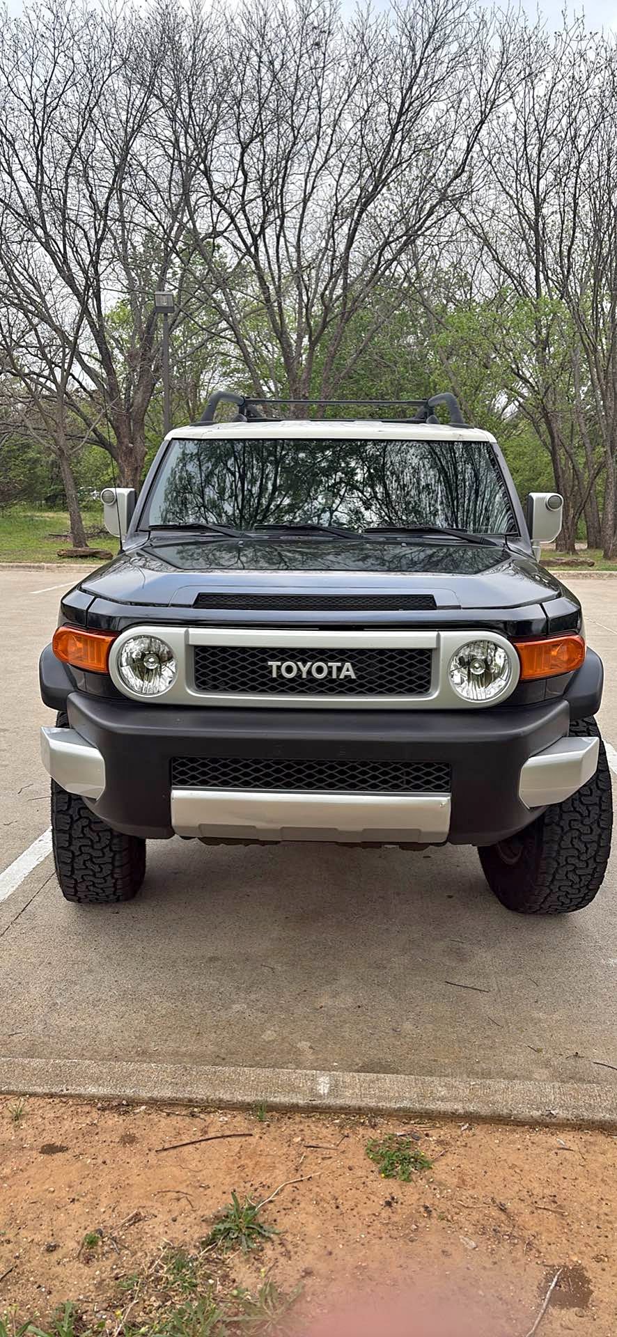 2013 Toyota FJ Cruiser - Sport Utility 2D