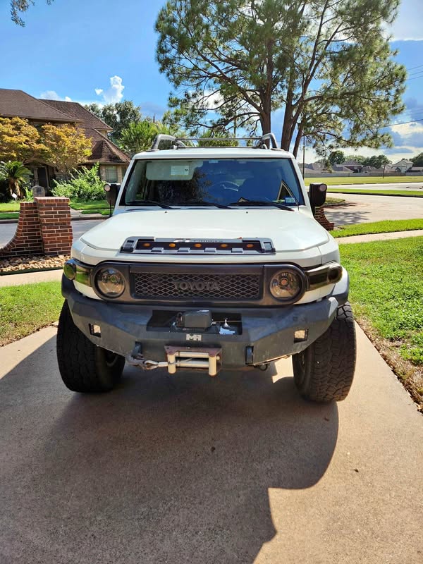 2013 Toyota FJ Cruiser - Sport Utility 2D