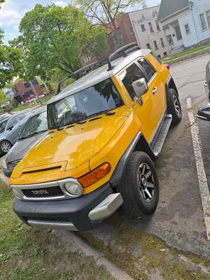 2007 Toyota FJ Cruiser - Sport Utility 2D