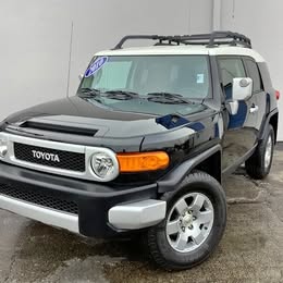 2010 Toyota fj cruiser base