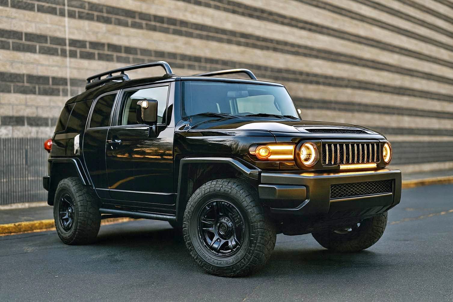 2007 Toyota FJ Cruiser - Sport Utility 2D